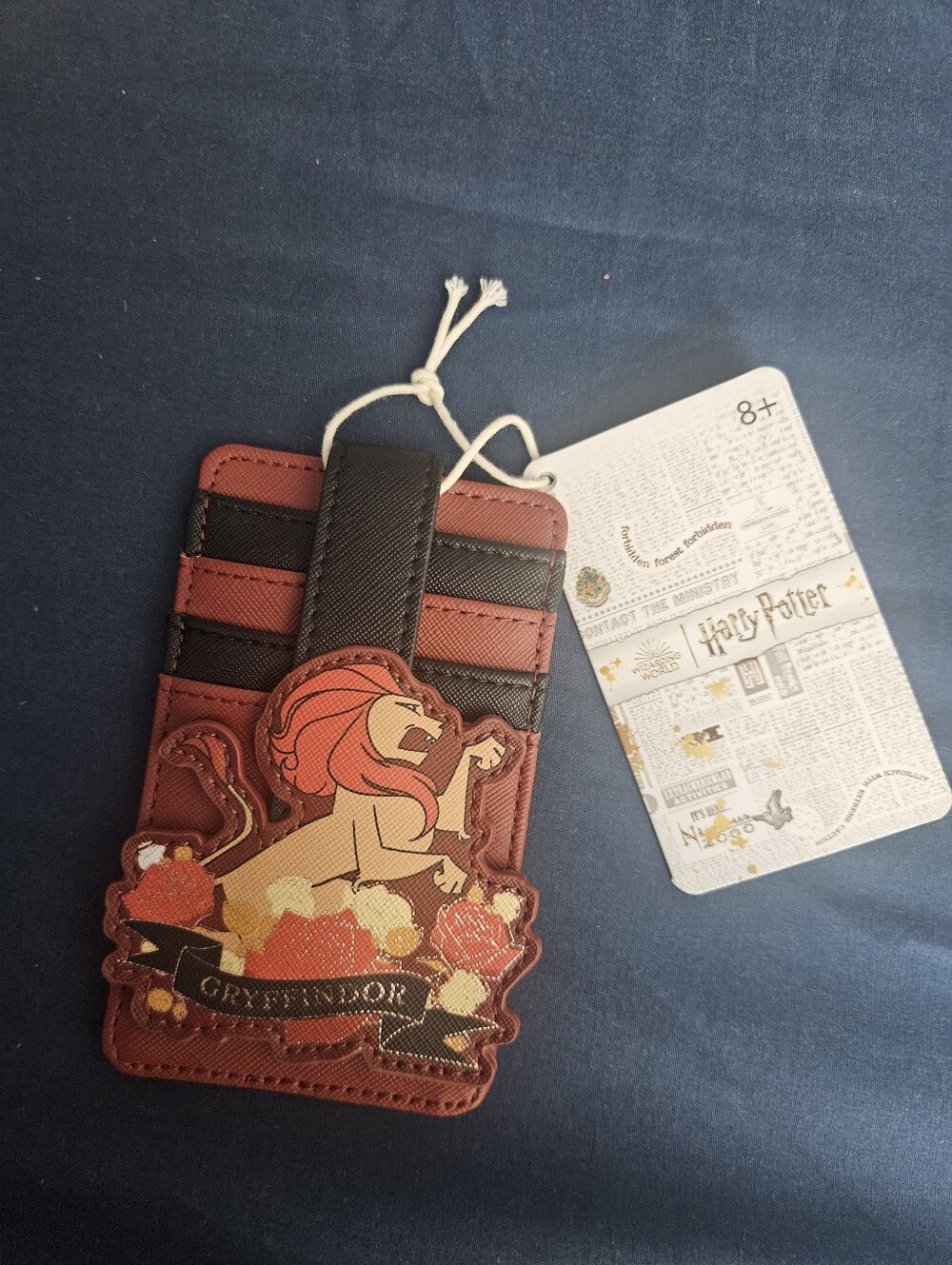 NWT loungefly Harry Potter gryffindor red Wallet
